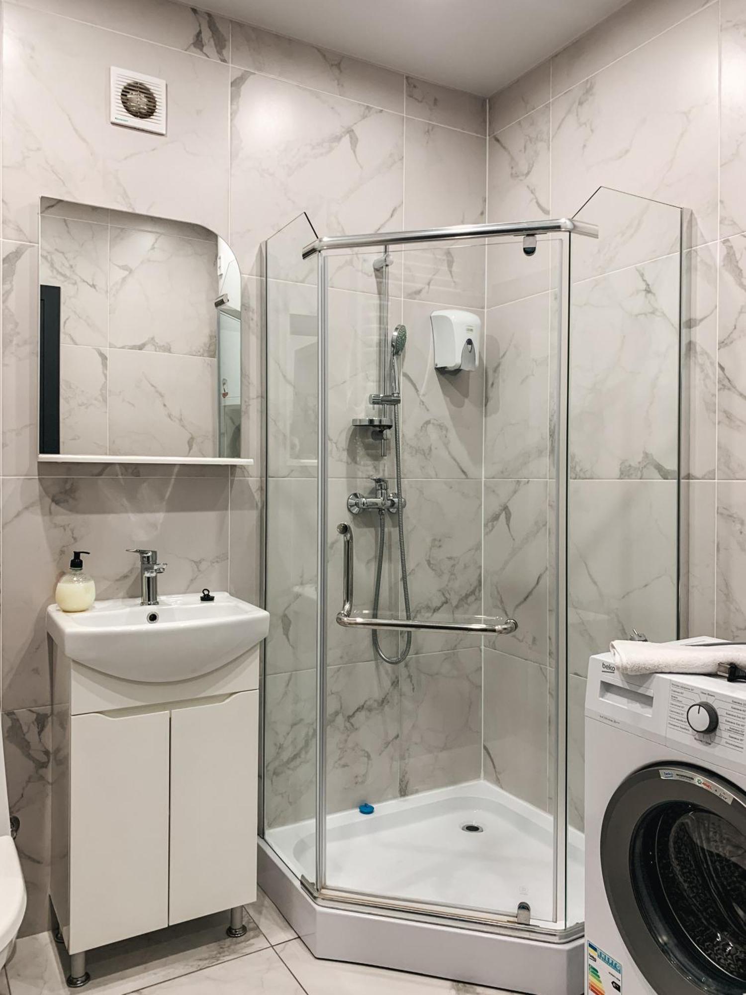 Apartments Domovik Mira 11S/9 Mukaczewo Zewnętrze zdjęcie