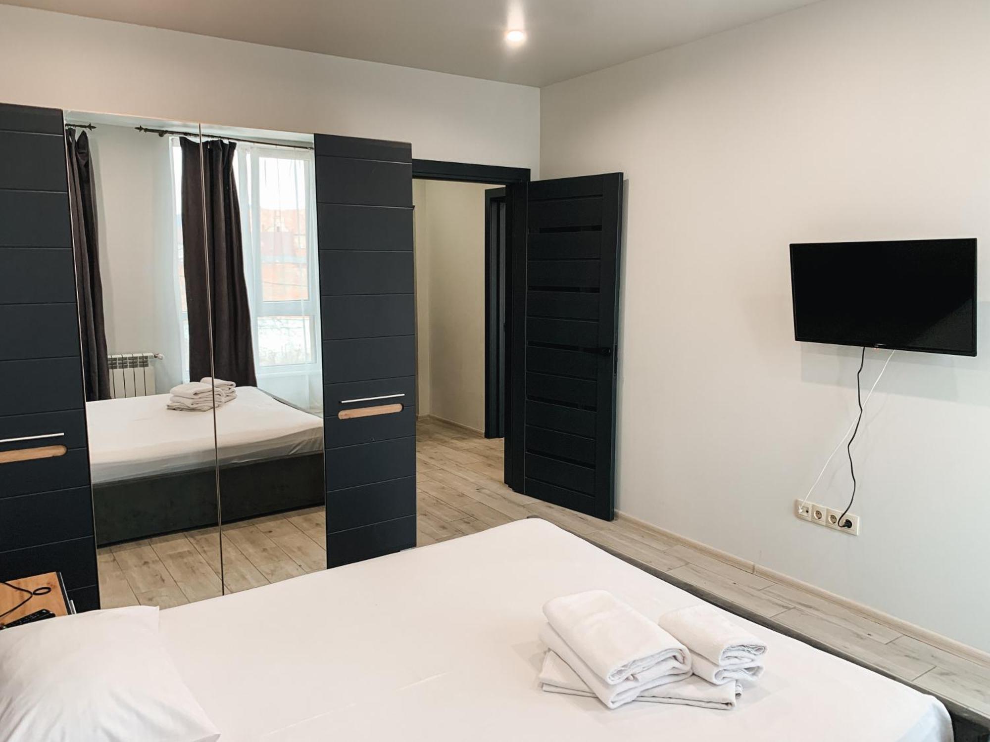 Apartments Domovik Mira 11S/9 Mukaczewo Zewnętrze zdjęcie